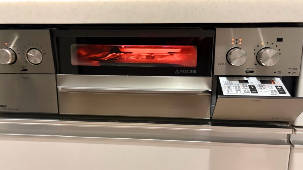 FACEIS GRAND PD-893WSグリル調理中写真