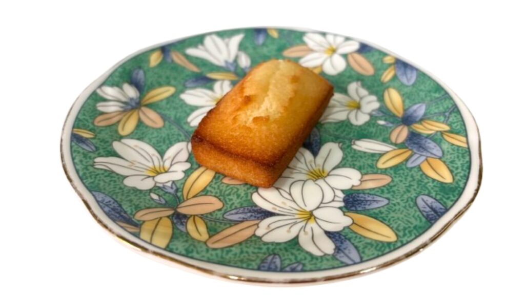 アンリシャルパンティエのフィナンシェ実食写真