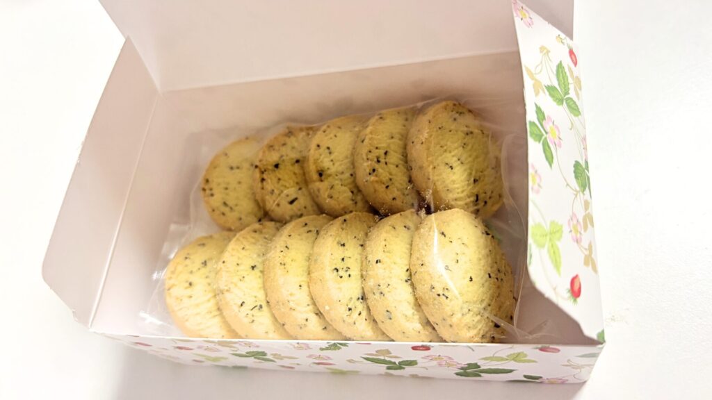 ウェッジウッド クッキー開封写真